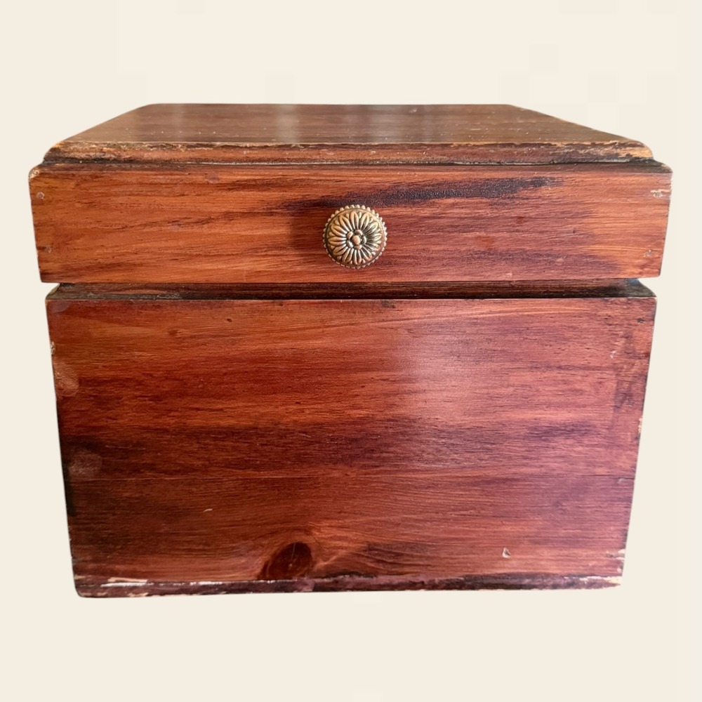Vintage Rustic Wood Storage Box Hinged Lid Brass Handles Brown Square 9x9x6.75 - Picture 2 of 9